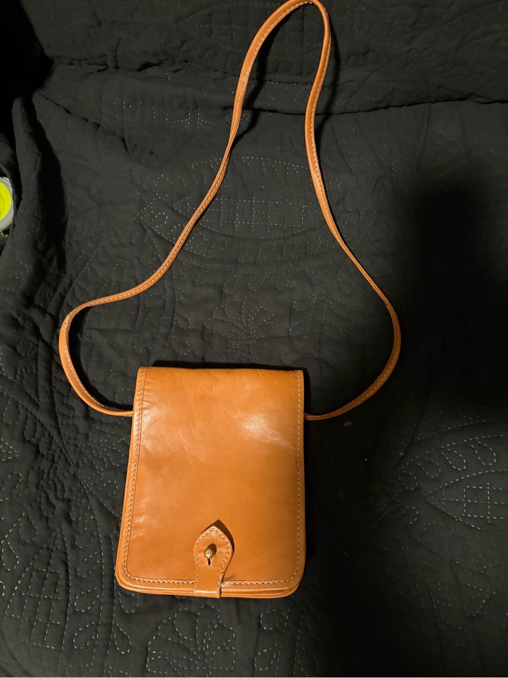 Tan Leather Crossbody Bag - Classic Minimalist Sling